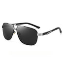 Oculos de sol militar masculino.
